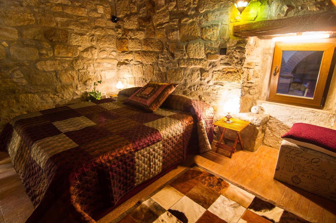 Fortaleza Medieval La Manyosa Country house